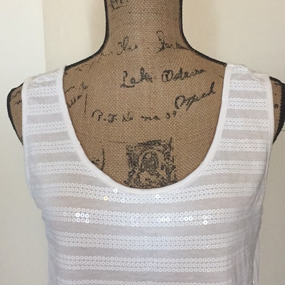 K. Jordan sequins long T-top ๐โช๏ธ๐ - Picture 4 of 8